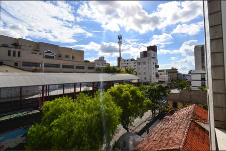 Apartamento à venda com 70m², 2 quartos e 1 vagaVista