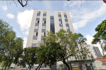 Apartamento à venda com 70m², 2 quartos e 1 vagaFachada