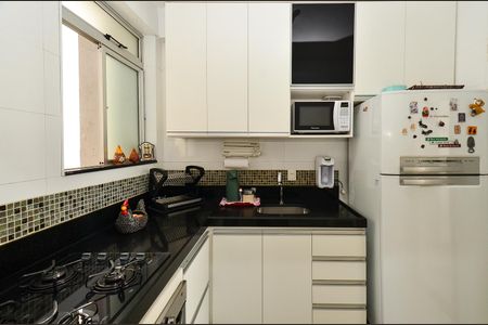 Apartamento à venda com 70m², 2 quartos e 1 vagaCozinha