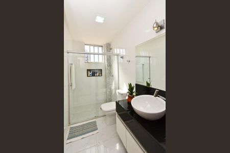 Apartamento à venda com 70m², 2 quartos e 1 vagaBanheiro