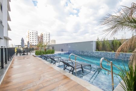 Apartamento para alugar com 48m², 2 quartos e 1 vaga Apartamento para alugar com 48m², 2 quartos e 1 vagaÁrea comum - Piscina