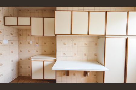 Apartamento para alugar com 75m², 2 quartos e 1 vagaCozinha