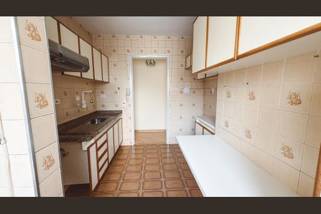 Apartamento para alugar com 75m², 2 quartos e 1 vagaCozinha