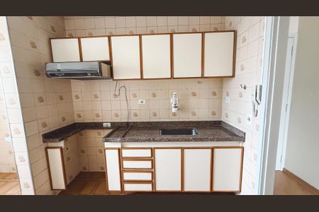 Apartamento para alugar com 75m², 2 quartos e 1 vagaCozinha