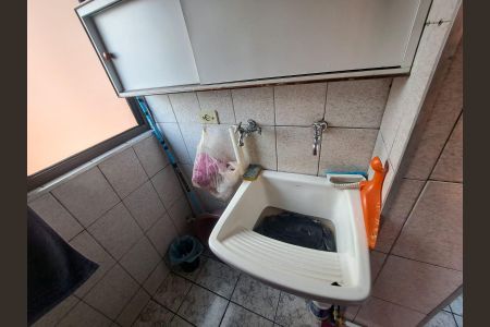 Apartamento à venda com 64m², 2 quartos e sem vagaÁrea de Serviço