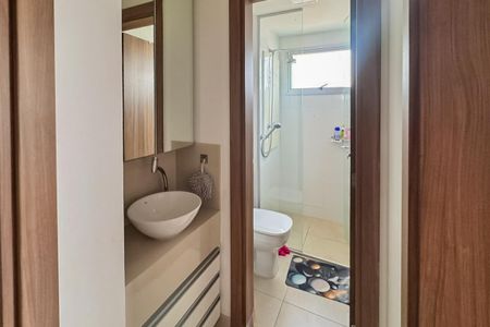 Apartamento para alugar com 90m², 3 quartos e 2 vagas Apartamento para alugar com 90m², 3 quartos e 2 vagasBanheiro