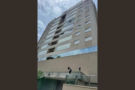 Apartamento para alugar com 90m², 3 quartos e 2 vagas Apartamento para alugar com 90m², 3 quartos e 2 vagasFachada