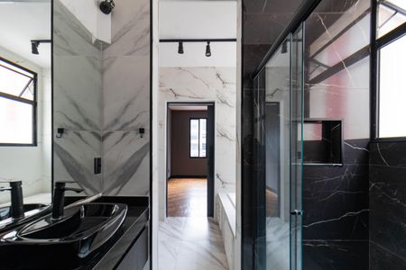 Apartamento à venda com 115m², 1 quarto e sem vaga Apartamento à venda com 115m², 1 quarto e sem vagaBanheiro da Suíte