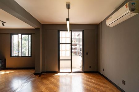 Apartamento à venda com 115m², 1 quarto e sem vaga Apartamento à venda com 115m², 1 quarto e sem vagaSala