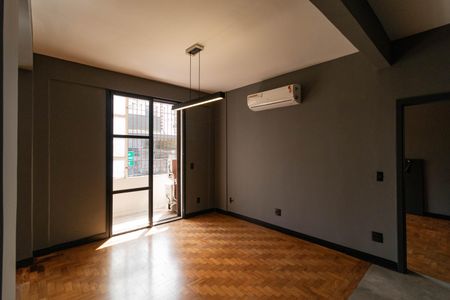 Apartamento à venda com 115m², 1 quarto e sem vaga Apartamento à venda com 115m², 1 quarto e sem vagaSala