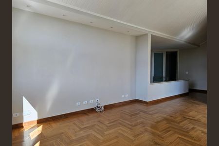 Casa de condomínio à venda com 470m², 5 quartos e 4 vagas Casa de condomínio à venda com 470m², 5 quartos e 4 vagasFoto 32
