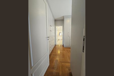 Casa de condomínio à venda com 470m², 5 quartos e 4 vagas Casa de condomínio à venda com 470m², 5 quartos e 4 vagasFoto 20