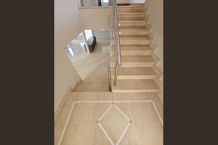 Casa de condomínio à venda com 470m², 5 quartos e 4 vagas Casa de condomínio à venda com 470m², 5 quartos e 4 vagasFoto 35