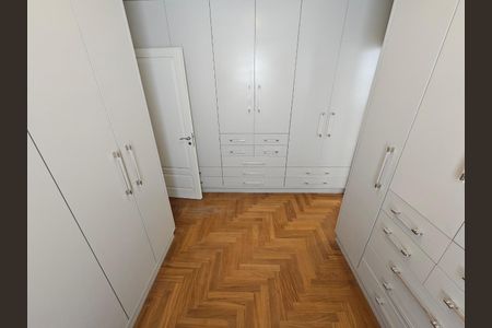 Casa de condomínio à venda com 470m², 5 quartos e 4 vagas Casa de condomínio à venda com 470m², 5 quartos e 4 vagasFoto 19