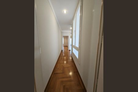 Casa de condomínio à venda com 470m², 5 quartos e 4 vagas Casa de condomínio à venda com 470m², 5 quartos e 4 vagasFoto 27