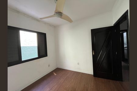 Quarto 3 de casa à venda com 5 quartos, 250m² em Jardim Santa Cruz (zona Norte), São Paulo