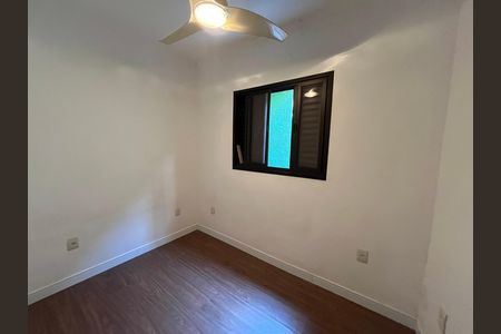 Casa à venda com 250m², 5 quartos e 2 vagas Casa à venda com 250m², 5 quartos e 2 vagasQuarto 1