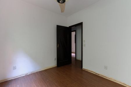 Casa para alugar com 250m², 5 quartos e 2 vagasQuarto 1