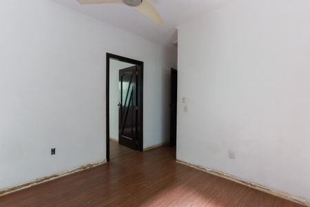 Casa para alugar com 250m², 5 quartos e 2 vagasSuíte 2