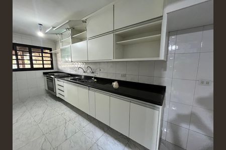 Cozinha de casa à venda com 5 quartos, 250m² em Jardim Santa Cruz (zona Norte), São Paulo