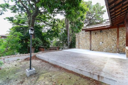 Casa para alugar com 250m², 5 quartos e 2 vagasTerraço