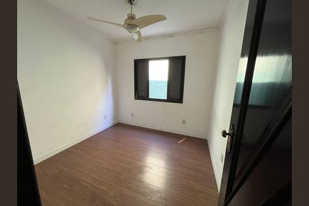 Casa à venda com 250m², 5 quartos e 2 vagas Casa à venda com 250m², 5 quartos e 2 vagasQuarto 3