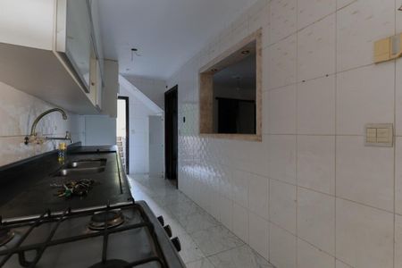 Casa para alugar com 250m², 5 quartos e 2 vagasCozinha