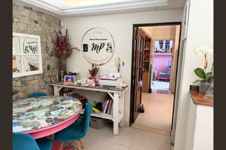 Foto 09 de casa à venda com 4 quartos, 155m² em Vila Monumento, São Paulo