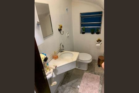 Casa à venda com 155m², 4 quartos e 2 vagas Casa à venda com 155m², 4 quartos e 2 vagasFoto 16