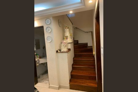 Casa à venda com 155m², 4 quartos e 2 vagas Casa à venda com 155m², 4 quartos e 2 vagasFoto 21