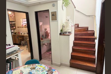 Casa à venda com 155m², 4 quartos e 2 vagas Casa à venda com 155m², 4 quartos e 2 vagasFoto 10