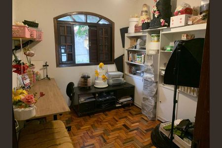 Casa à venda com 155m², 4 quartos e 2 vagas Casa à venda com 155m², 4 quartos e 2 vagasFoto 19