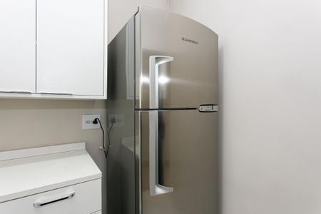 Apartamento para alugar com 55m², 2 quartos e 1 vaga Apartamento para alugar com 55m², 2 quartos e 1 vagaCozinha - Geladeira