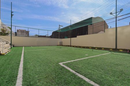 Apartamento à venda com 96m², 3 quartos e 2 vagas Apartamento à venda com 96m², 3 quartos e 2 vagasÁrea comum - Quadra de futebol society