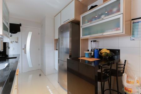 Apartamento à venda com 96m², 3 quartos e 2 vagas Apartamento à venda com 96m², 3 quartos e 2 vagasCozinha