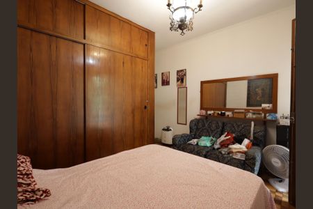 Casa para alugar com 260m², 3 quartos e 4 vagasSuíte