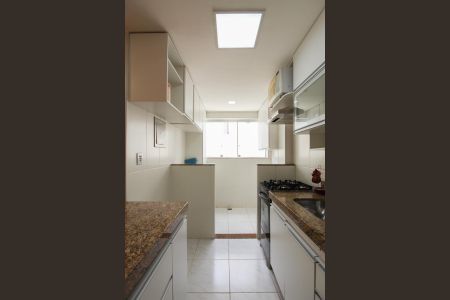 Apartamento para alugar com 70m², 2 quartos e 2 vagasCozinha