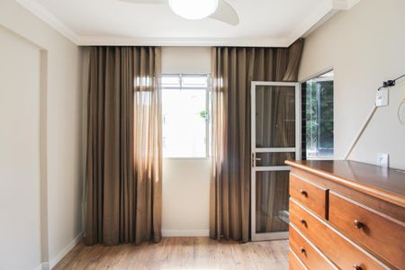 Apartamento para alugar com 70m², 2 quartos e 2 vagasSuíte