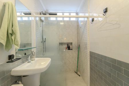 Studio à venda com 30m², 1 quarto e sem vaga Studio à venda com 30m², 1 quarto e sem vagaBanheiro