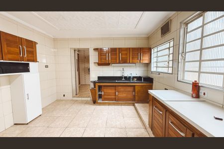 Casa para alugar com 150m², 2 quartos e 1 vagaCozinha