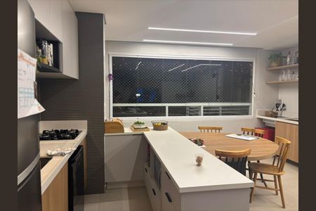 Apartamento para alugar com 66m², 2 quartos e 1 vagaCozinha