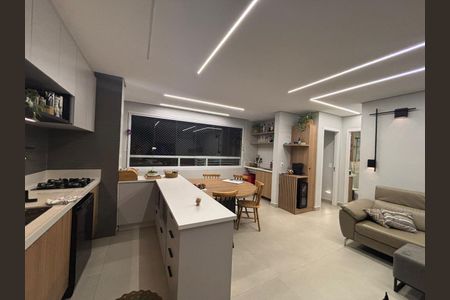 Sala de apartamento para alugar com 2 quartos, 66m² em Parque Prado, Campinas