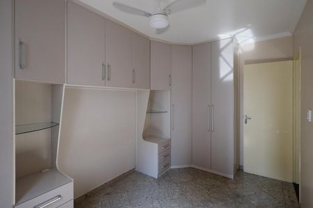 Apartamento para alugar com 54m², 2 quartos e 1 vagaQuarto 1