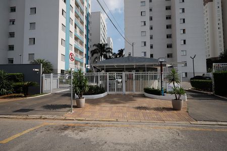 Apartamento para alugar com 54m², 2 quartos e 1 vagaFachada