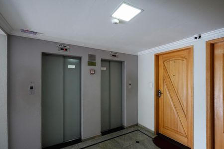Apartamento para alugar com 54m², 2 quartos e 1 vagaElevador