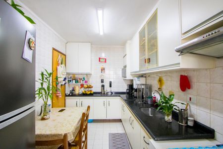 Apartamento à venda com 62m², 2 quartos e 1 vagaCozinha