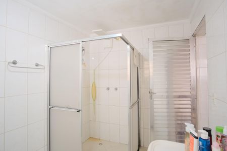 Casa à venda com 351m², 6 quartos e 2 vagasBanheiro 1