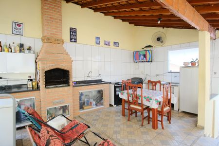 Casa à venda com 351m², 6 quartos e 2 vagasEspaço Gourmet