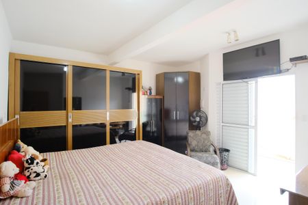 Casa à venda com 351m², 6 quartos e 2 vagasSuíte