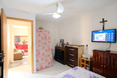 Casa à venda com 351m², 6 quartos e 2 vagasQuarto 5